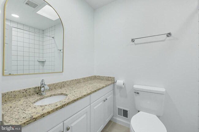 Building Photo - 13546 Tabscott Dr