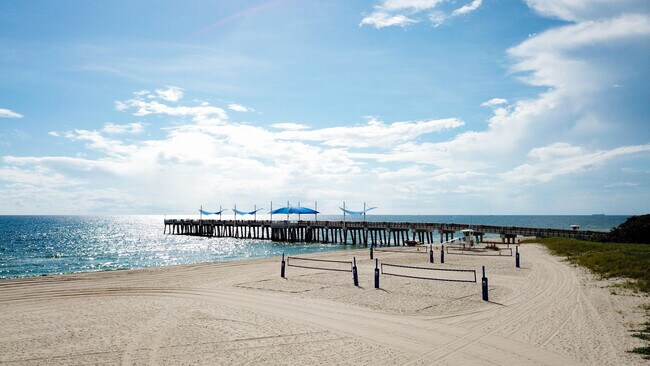 Building Photo - 777 S Federal Hwy