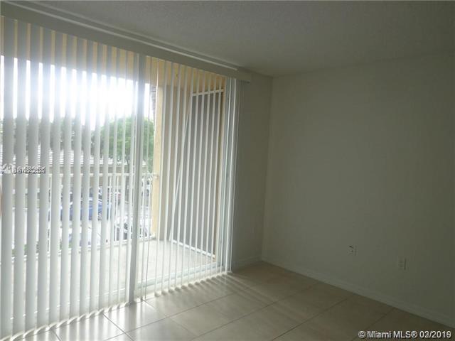 Building Photo - 777 SW 111th Way
