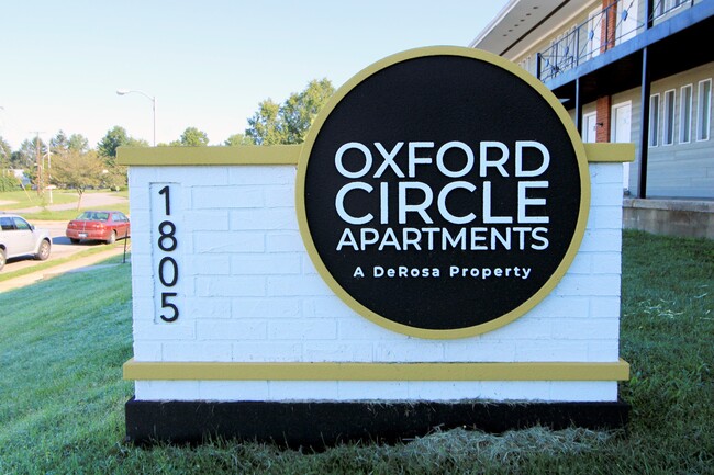 exterior - Oxford Circle