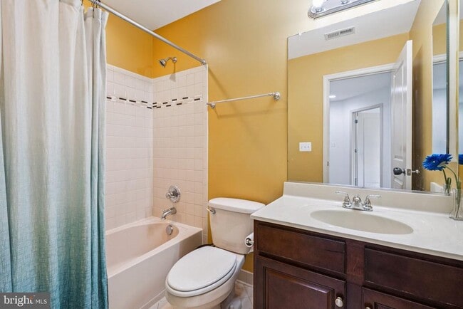 Building Photo - 1525 Rabbit Hollow Pl