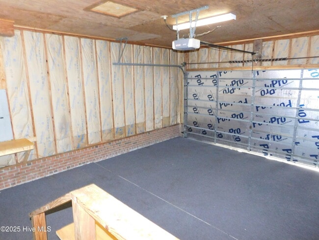 Building Photo - 6109 Schooner Ct