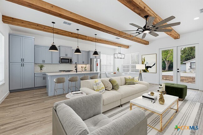 Building Photo - 158 S Academy Ave