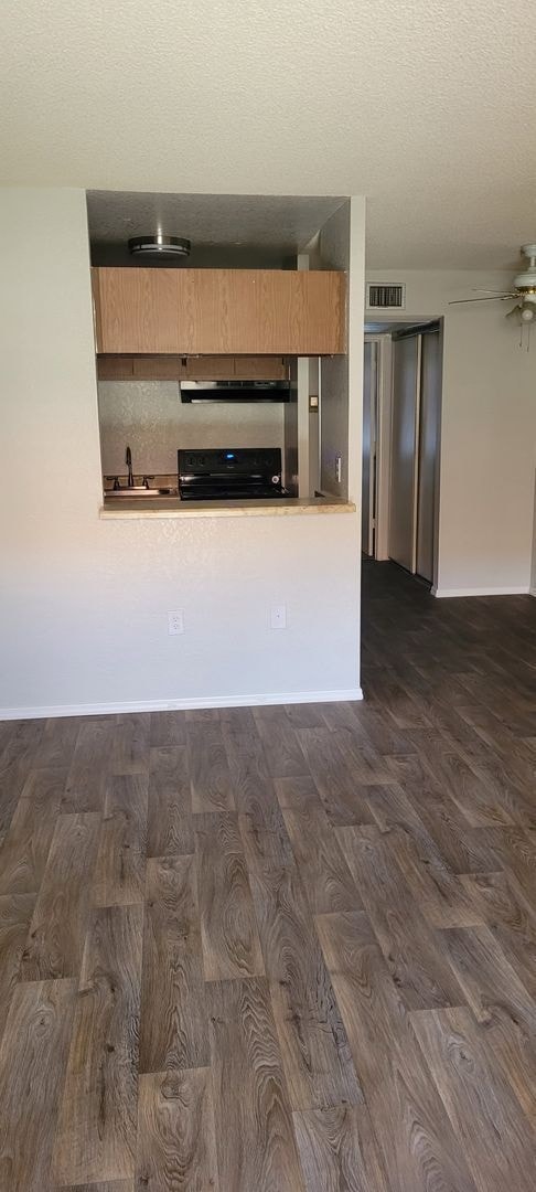 Interior Photo - Tucson East