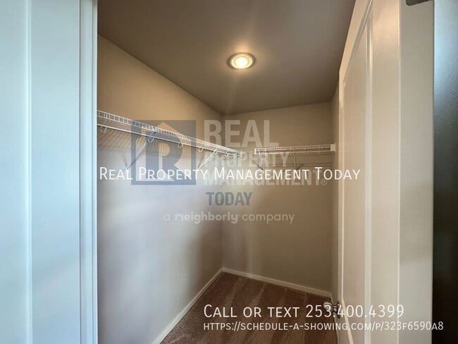 Building Photo - 303 Chelan Ave NE