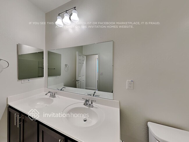 Building Photo - 19184 W Harrison St