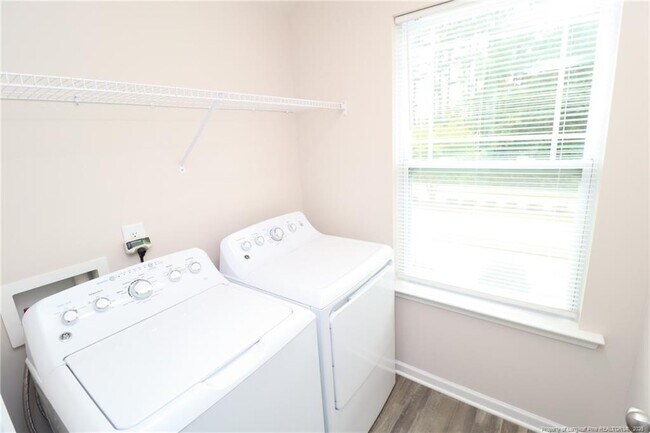 Building Photo - 104 Kineton Woods Way