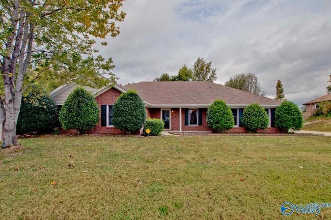 Primary Photo - 131 Clubhouse Ln