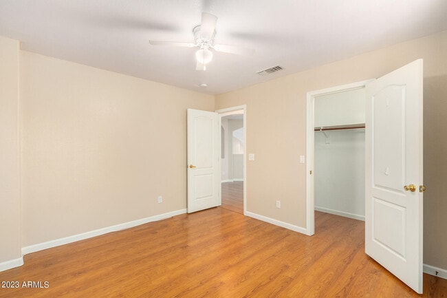 Building Photo - 363 W Myrtle Dr