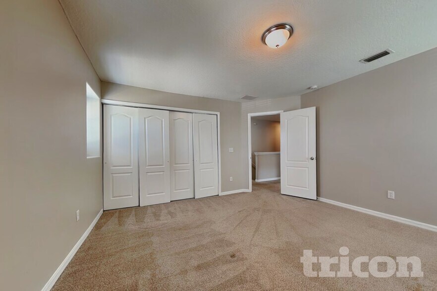 Building Photo - 9247 Wellstone Dr