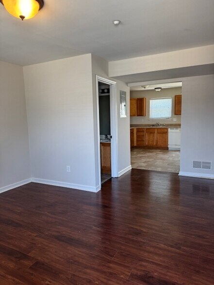 Building Photo - 1263 Elm Tree Commons Ct