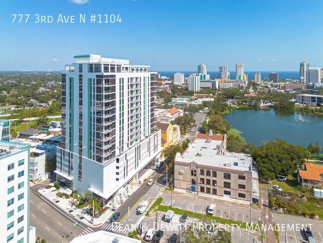 Building Photo - 777 3rd Ave N