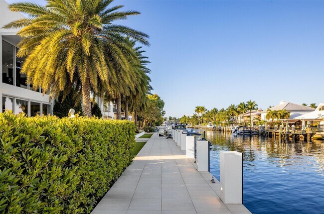Building Photo - 500 Isle of Capri Dr