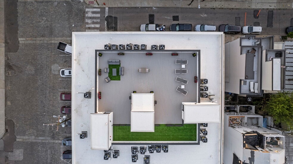 Building Photo - Cobblestone Lofts