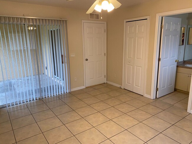 Building Photo - 1416-1418 W 12th St