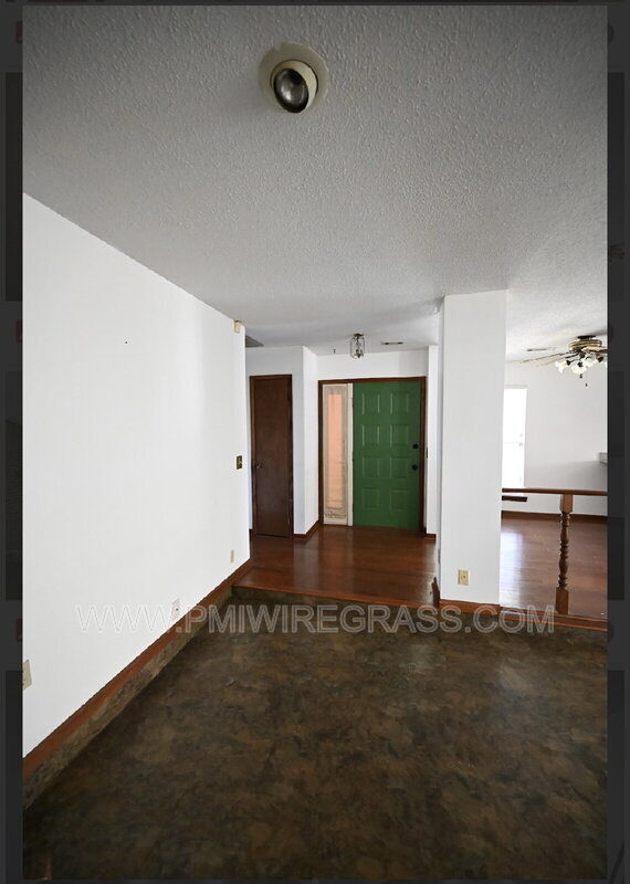 Building Photo - 267 Barbara Dr