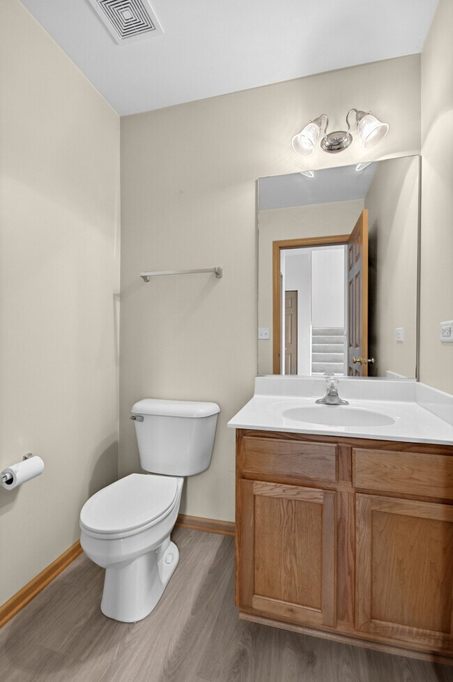 Building Photo - 355 Grape Vine Trail