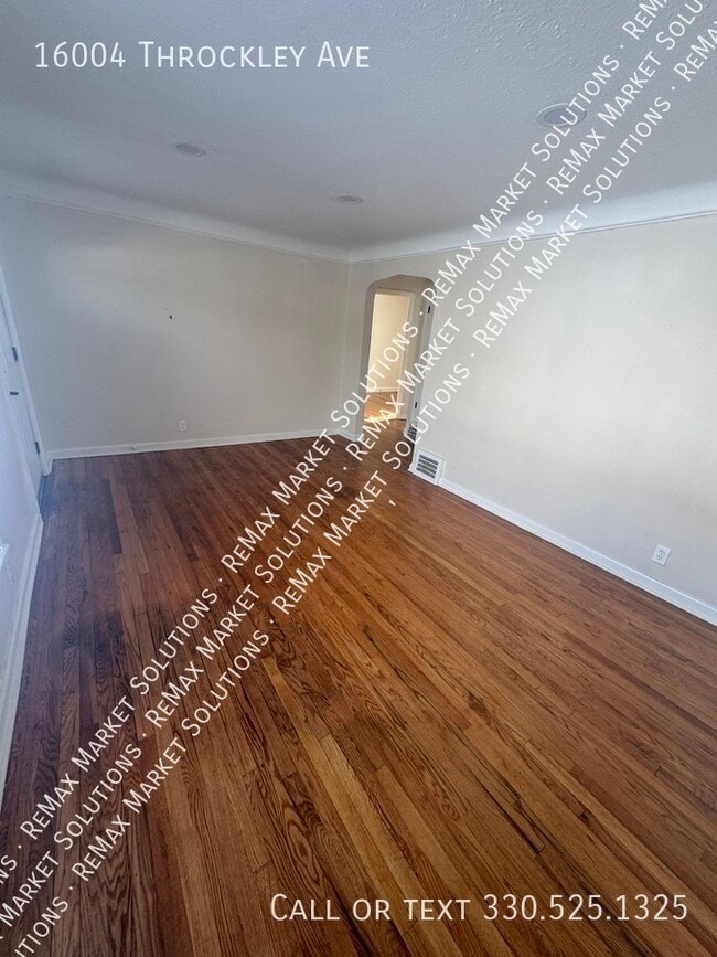 Building Photo - 16004 Throckley Ave