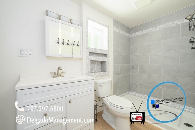 Building Photo - Benicia Studio available now!