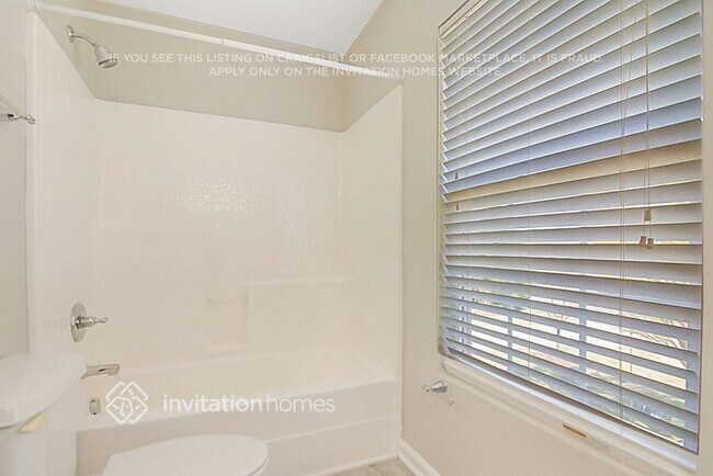 Building Photo - 1206 Calvander Ct