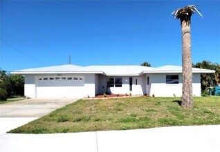 Building Photo - 3413 Port Charlotte Blvd
