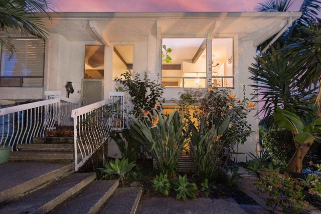 Building Photo - 2311 Caringa Way