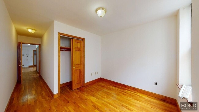 Building Photo - 244 W 109th St