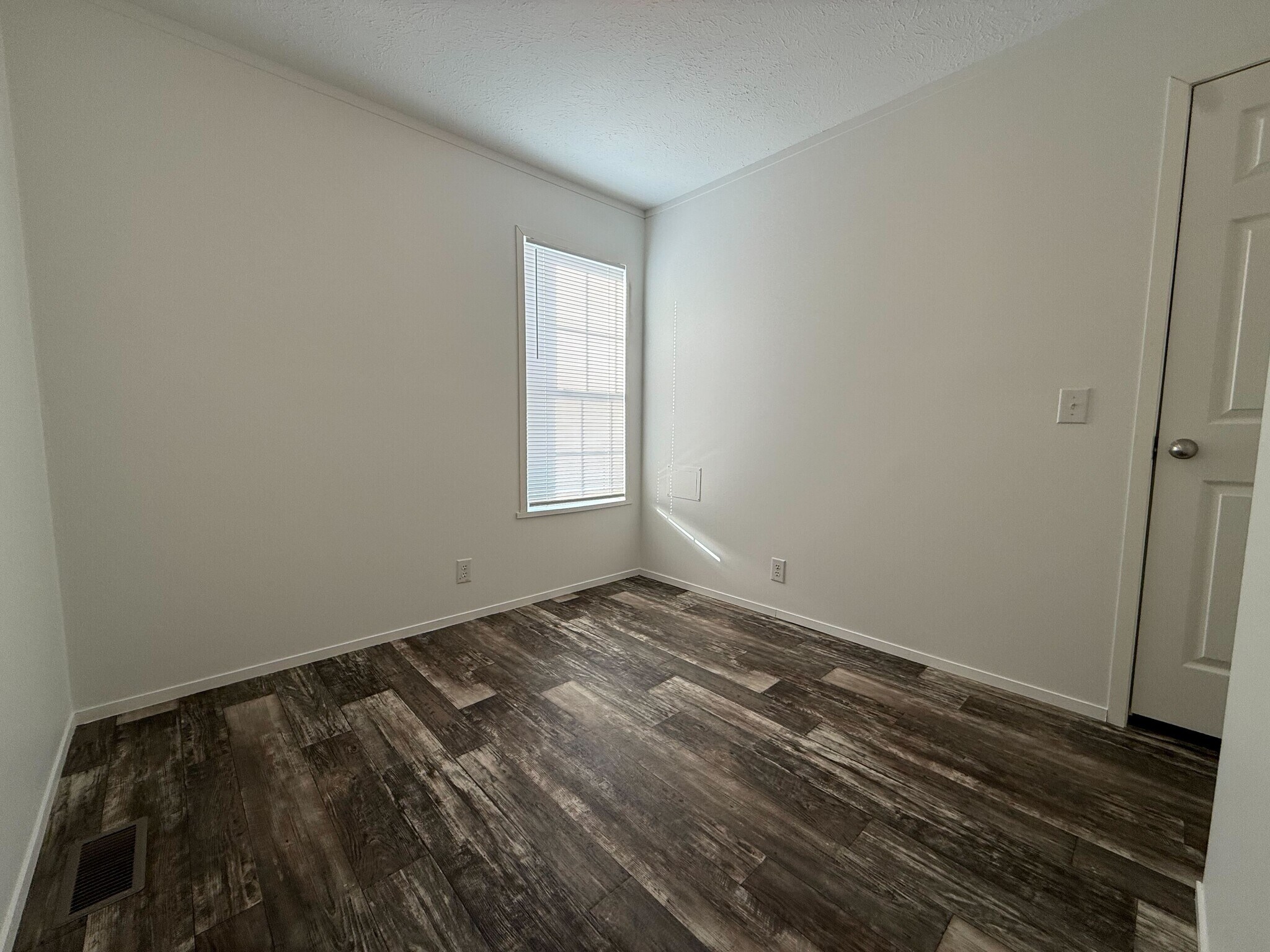 Building Photo - 11719 Cascade Cir