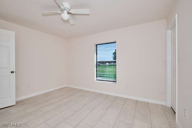 Building Photo - 1303 SE 8th Pl