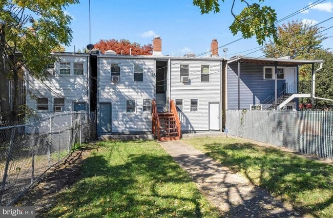 Building Photo - 4025 Kansas Ave NW