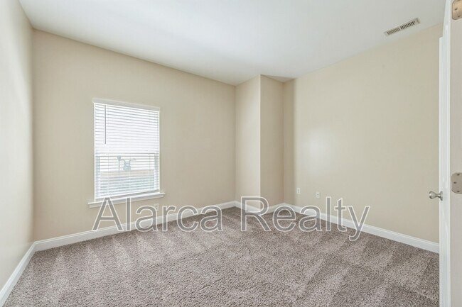 Building Photo - 4924 Cruz Bay Dr