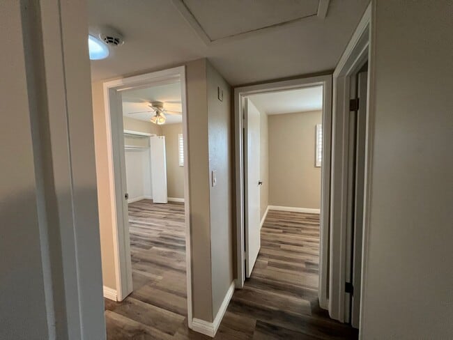 Building Photo - 295 Camino Del Cerro Grande