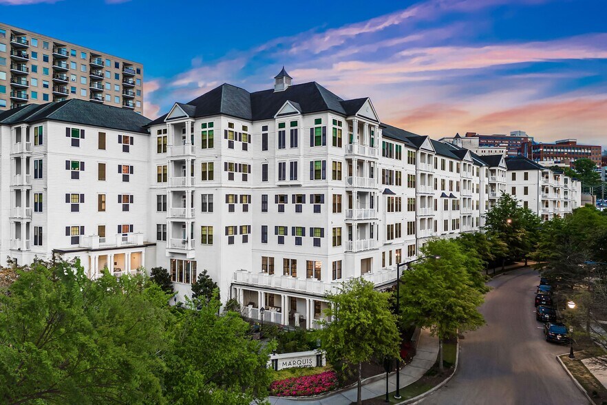 Building Photo - The Jane