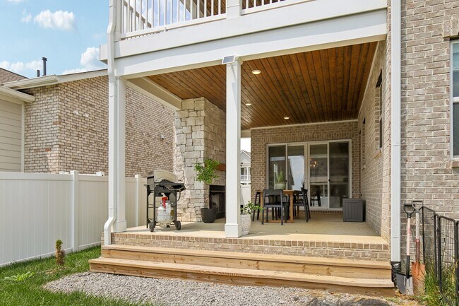 Building Photo - 1032 Pebble Run Rd