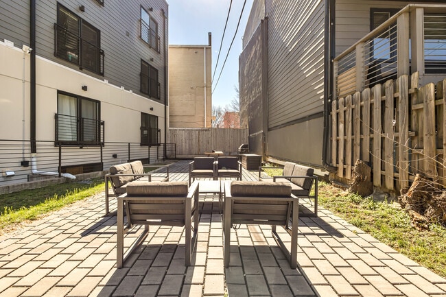 Building Photo - 3900 Kansas Ave NW