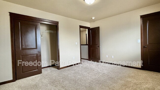 Building Photo - 13043 N Zodiac Loop