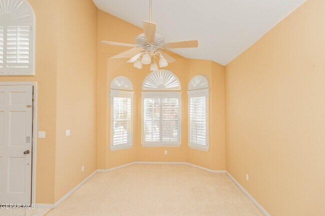 Building Photo - 1325 John Ring Ln