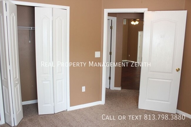 Building Photo - 7302 Parkersburg Dr