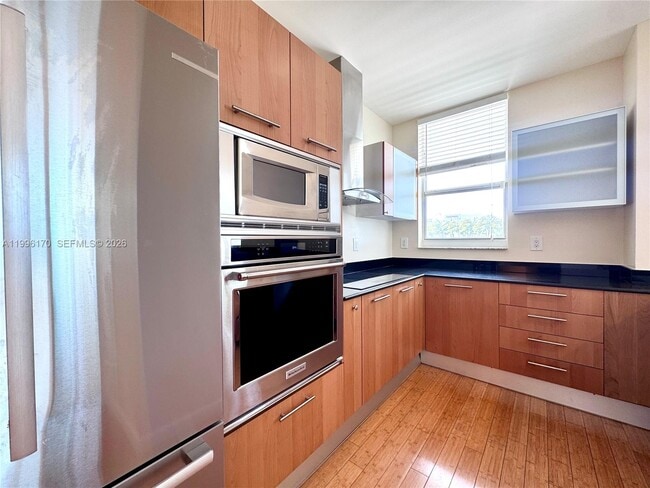 Building Photo - 5970 Indian Creek Dr