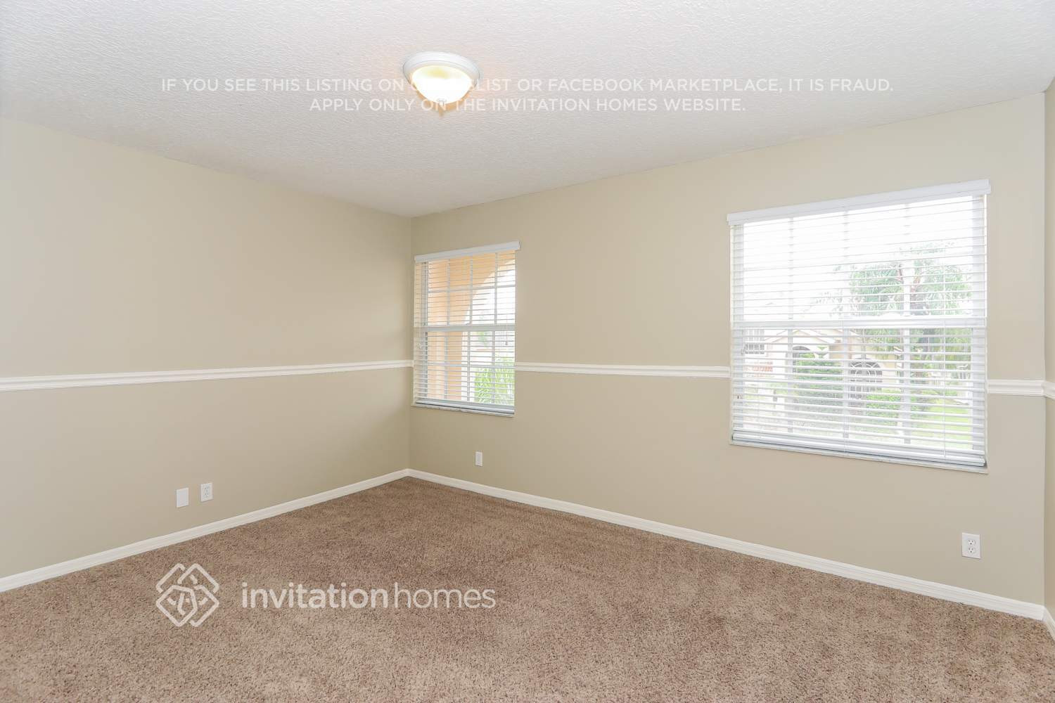 Building Photo - 10873 La Salinas Cir