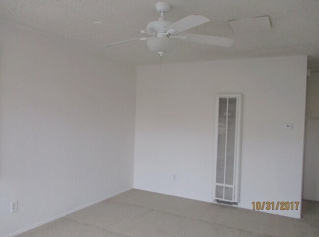 Building Photo - 1133 Reed Ave