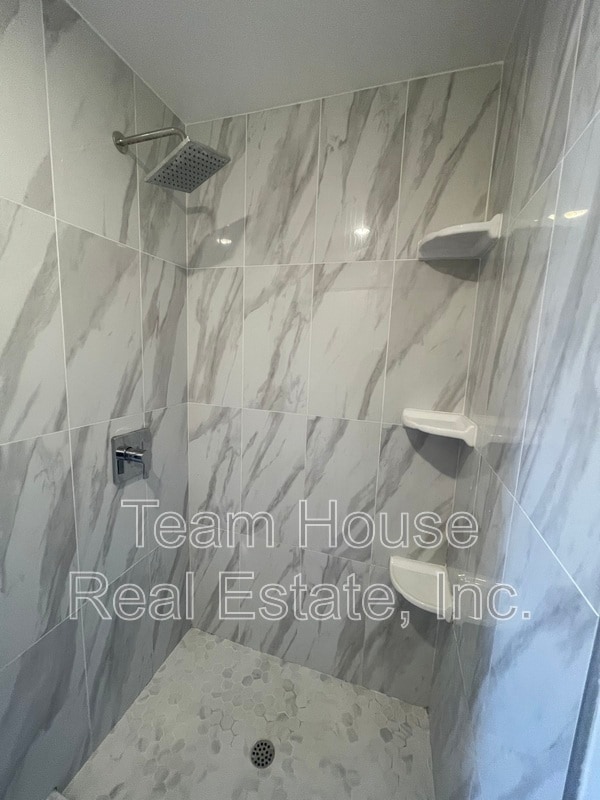 Building Photo - 23423 Vía Boscana