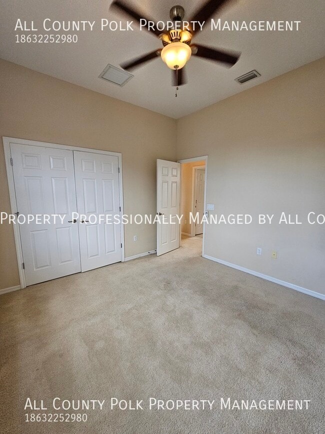 Building Photo - 1721 Altavista Cir