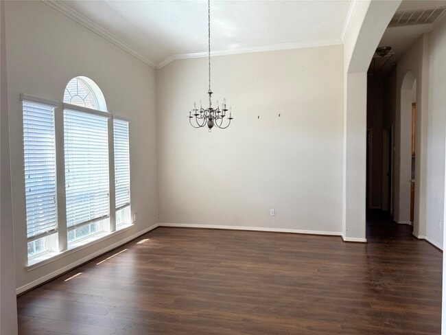 Building Photo - 11605 Bay Ledge Dr
