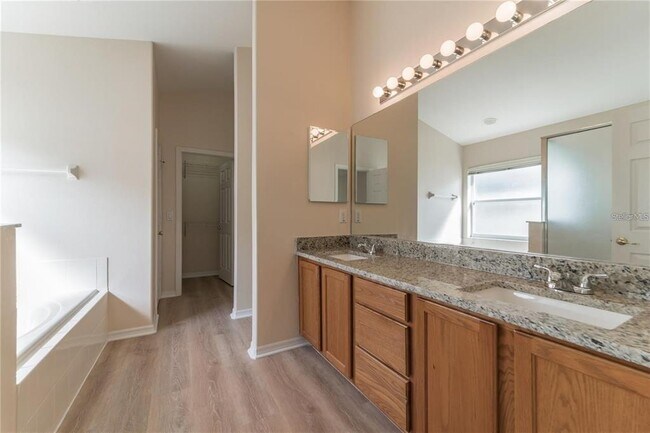 Building Photo - 8104 Santee Dr