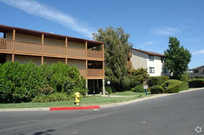 Building Photo - Sierra Sunrise Apartments