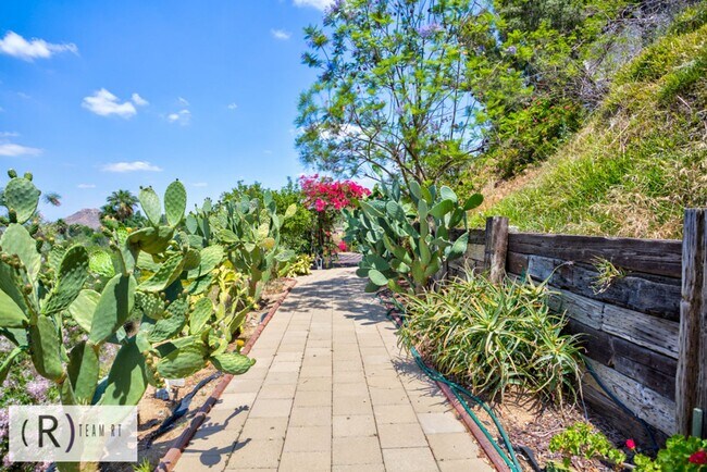 Building Photo - An Oasis of Calm In the Center of Riverside, CA