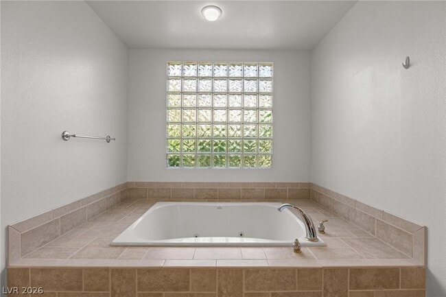 Building Photo - 2259 Green Mountain Ct