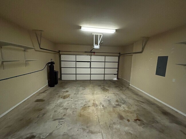 Building Photo - Beautiful Home for rent in Stillwater Ranch