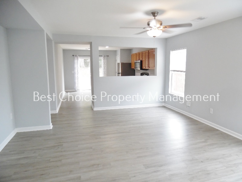 Building Photo - 432 Standing Rock Dr